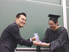 2023年度のABSティーチングアワードは澤田直宏教授が受賞2