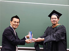 2023年度のABSティーチングアワードは澤田直宏教授が受賞3